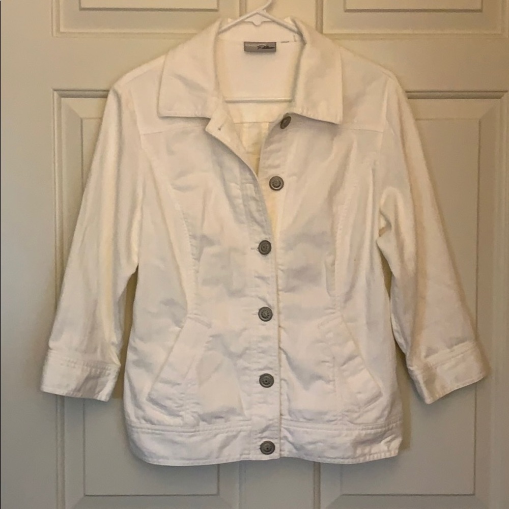 Chico’s 3/4 sleeve white jacket